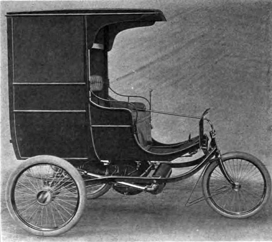 ​Типичный Knox первых лет существования фирмы. В данном случае это развозной фургончик 1901 года выпуска — уже тогда Гарри делал первые попытки выйти на рынок коммерческого транспорта - Серый кардинал американского танкостроения | Warspot.ru