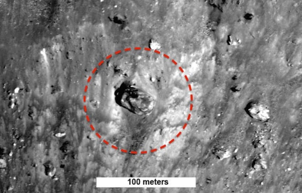 Оригинал фотографии: https://photojournal.jpl.nasa.gov/jpeg/PIA13135.jpg 