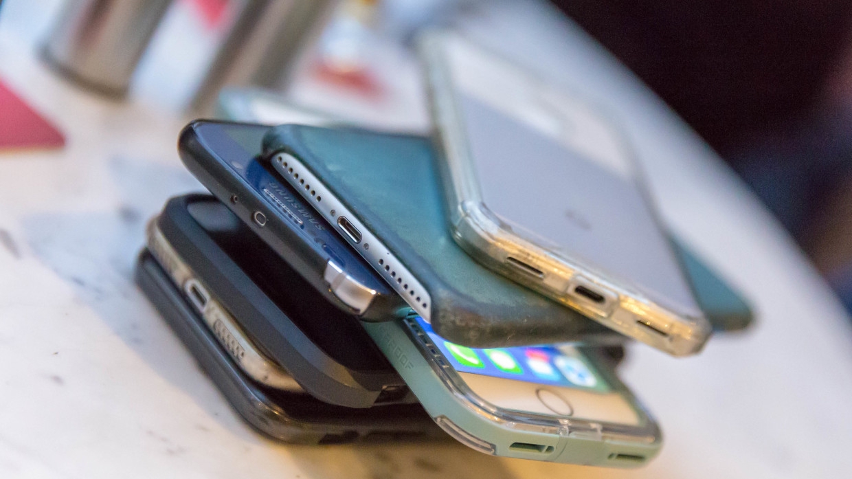 IT-эксперт Мурзина: износ может стать причиной для замены телефона