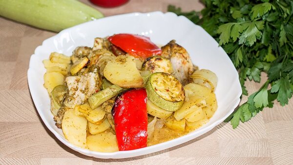 Лентяйка - полезный ужин без хлопот - курица с овощами в рукаве кулинария,мясные блюда,овощные блюда,ужин