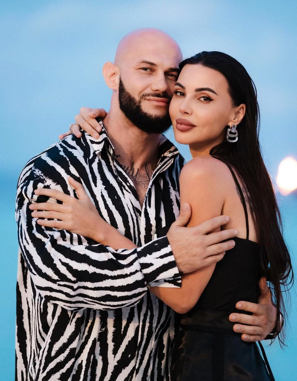 Оксана Самойлова впервые прокомментировала решение Джигана оспорить брачный договор: «Все было по закону» Оксана Самойлова впервые прокомментировала решение Джигана оспорить брачный договор: «Все было по закону» миллионов, Джиган, имущество, Самойлова, который, должна, после, Оксана, Оксаны, время, Давида, отметила, намерен, рэпером, Однако, рублей, договор, забрать, делят, наследников