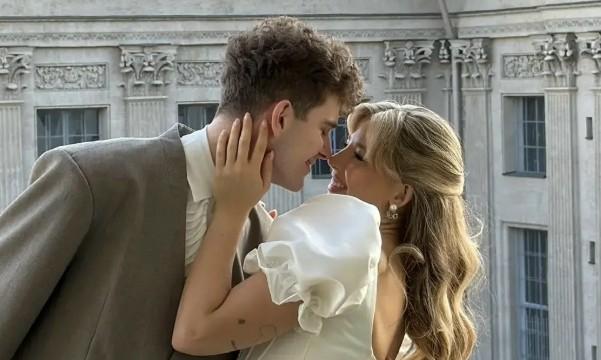 Аня Покров вышла замуж за Артура Бабича: первые кадры из ЗАГСа