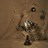 Стальное кружево: винтажные светильники из старой посуды Стальное кружево: винтажные светильники из старой посуды новая жизнь старых вешей,поделки,самоделки,своими руками,сделай сам,умелые руки