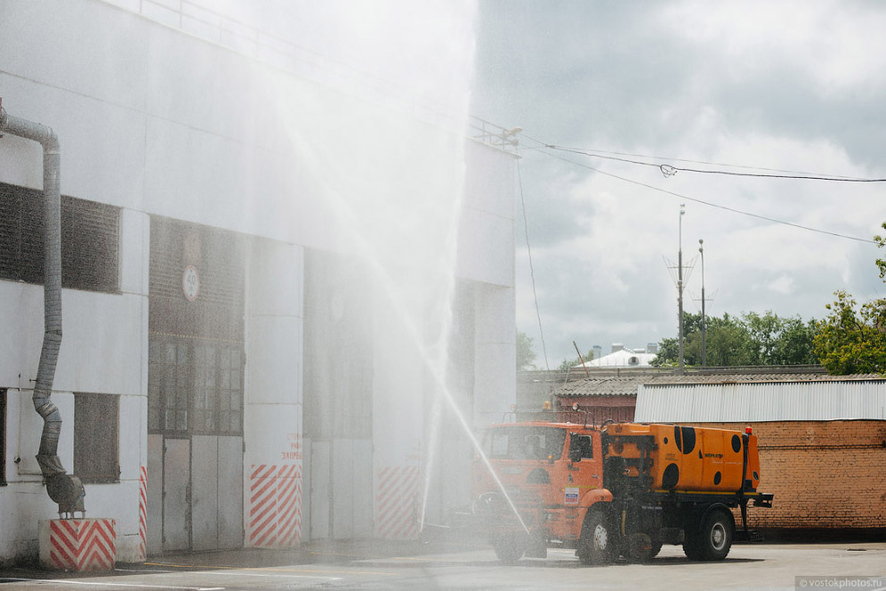 Как моют Москву Как моют Москву