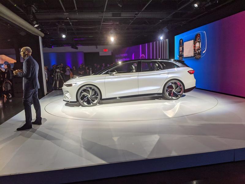 Volkswagen выпустит ID Space Vizzion в 2022 году volkswagen space vizzion,авто и мото,новости автомира