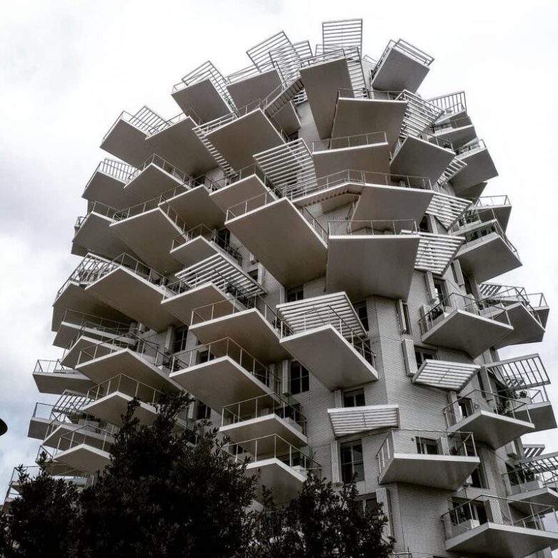 Ну давай, удиви меня, архитектор! 