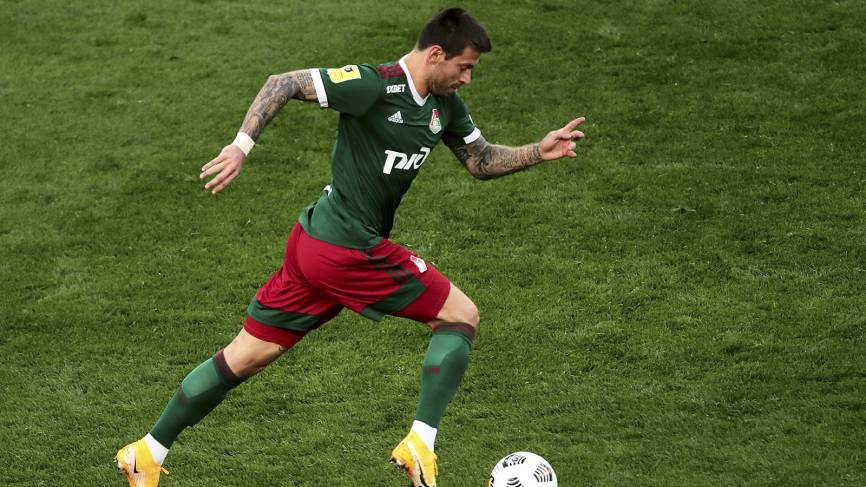 «Не тот путь»: футбольный аналитик отреагировал на возможный переход Смолова в «Динамо» «Не тот путь»: футбольный аналитик отреагировал на возможный переход Смолова в «Динамо» Спорт