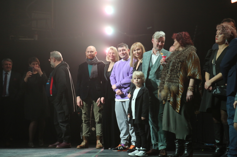 феноменальный успех спектакль отзывы