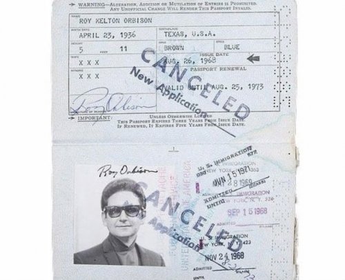 14 паспортов одних из самых знаковых людей в истории mir-interes.info