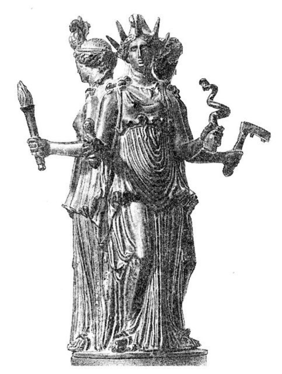 Статуя свободы богиня Геката