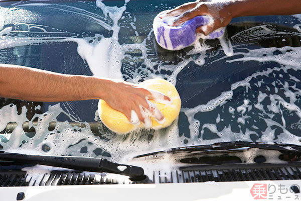 Японцы стали реже мыть свои автомобили. Почему?