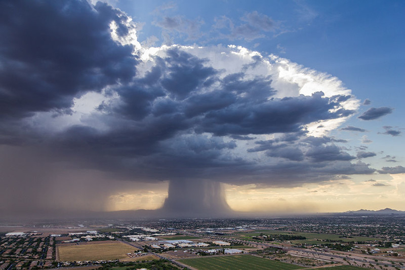 Грозовой микровзрыв: так разверзаются небеса! буря, катаклизм, невероятное зрелище, природа