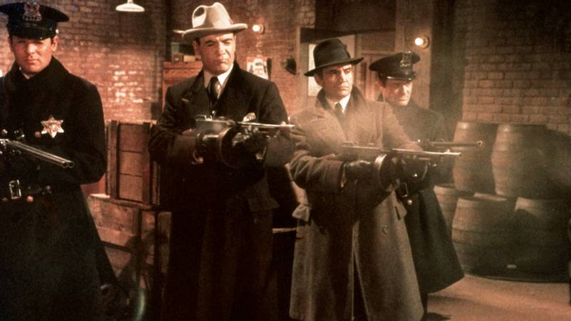«Добрым словом и пистолетом». Альфонс  Капоне в Чикаго