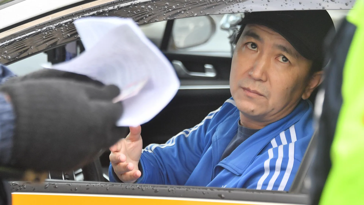 Эпоха всепрощения закончилась: как Россия меняет правила игры для мигрантов