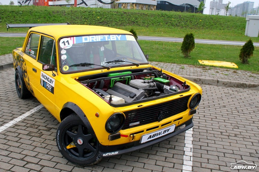 Как превратить старый ВАЗ в дикий, но веселый аппарат авто и мото,автоновости,машины,тюнинг