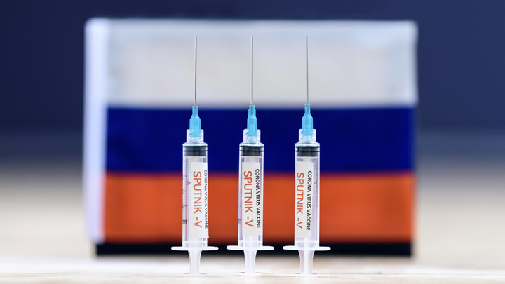 Россия перешагнула рубеж в 50 тысяч смертей по коронавирусу