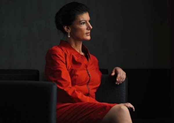 Красную фурию затравили свои. Сара Вагенкнехт уходит из партии Левые