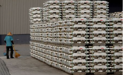 FILE PHOTO: Aluminium ingots are seen outside a warehouse that stores London Metal Exchange stocks in Port Klang Free Zone, outside Kuala Lumpur, March 23, 2015. REUTERS/Olivia Harris/File Photo