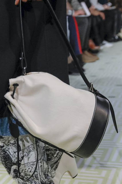 Неделя моды в Париже: Ума Турман, Азия Ардженто, Джиджи Хадид и другие на показе Lanvin осень-зима 2019/2020 Новости моды