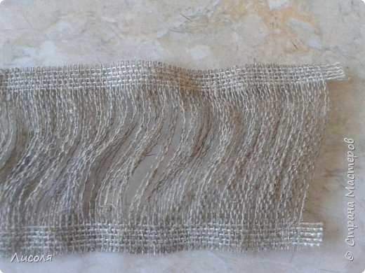 Небольшая иллюстрация к процессу создания очаровательных цветочков из мешковины Небольшая иллюстрация к процессу создания очаровательных цветочков из мешковины женские хобби