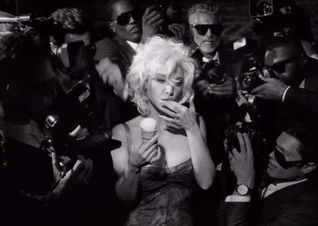 Ким Кардашьян вновь воплотила образ Мэрилин Монро в рекламе показа Dolce&Gabbana Кардашьян, Мэрилин, Dolce, Монро, члены, Gabbana, телезвезда, тизерах, которого, время, последнее, кинодивуВ, итальянскую, изображала, скорее, появились, других, посчитали, многие, серьезные