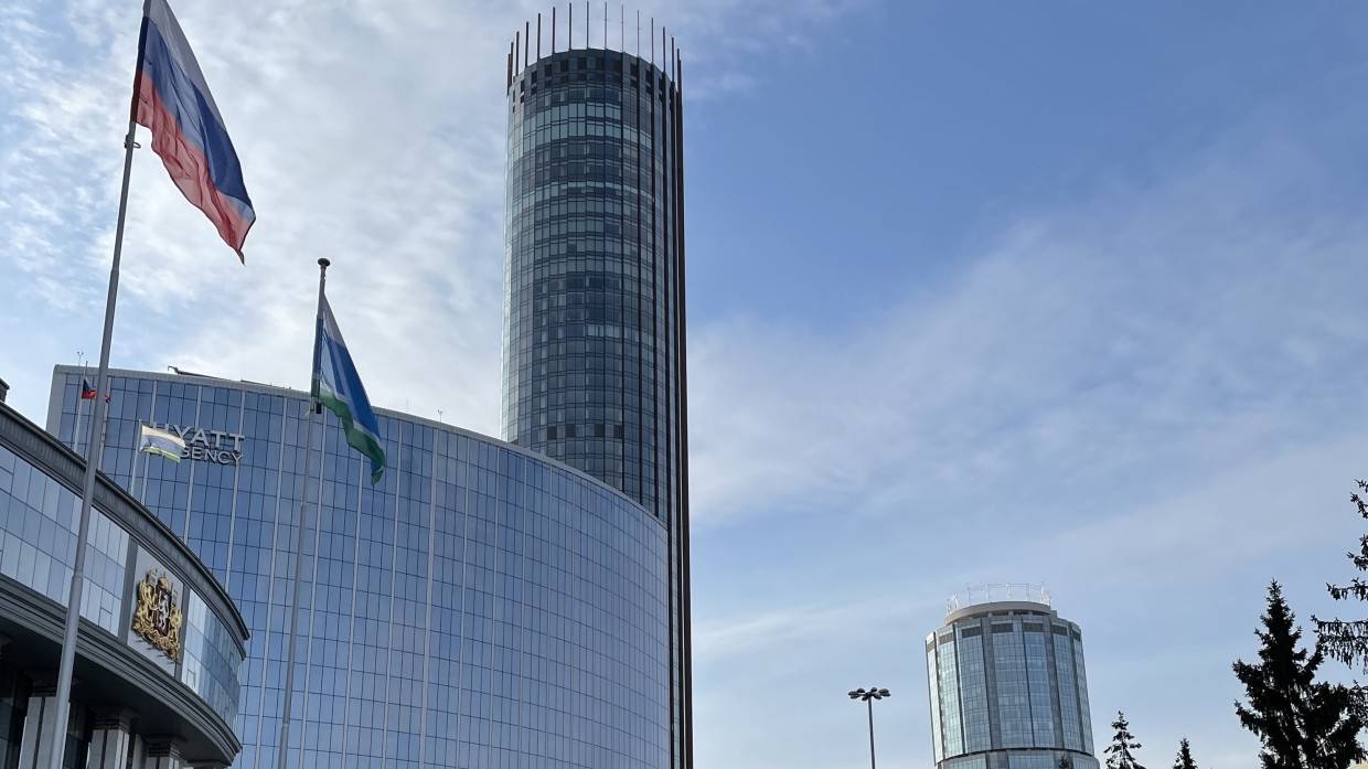 Коронавирусные ограничения сохранятся в Свердловской области после нерабочих дней