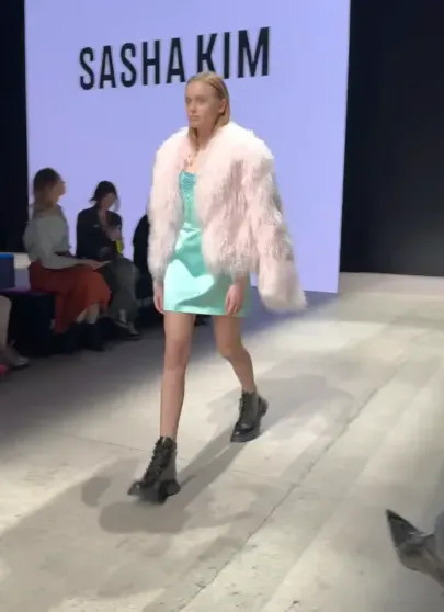 Звёздные наследники: дети Бондарчука, Дайнеко и других знаменитостей вышли на подиум