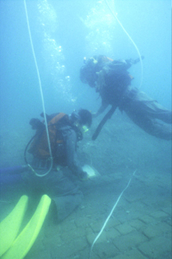 Как затонул пиратский город история