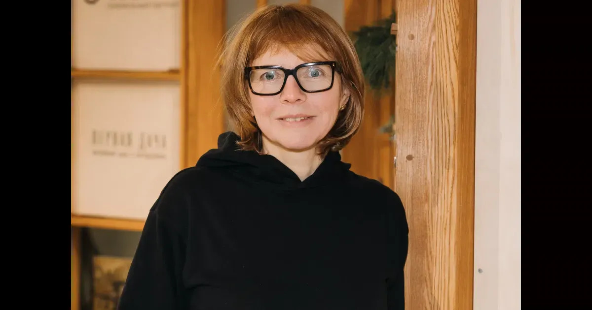 Фёкла Толстая, Михаил Тройник, Анна Меликян посетили открытие музейного дома "Первая дача" в Переделкине александра ревенко,алексей лука,Анна Меликян,бруно ясенский,Василий Аксенов,виктор борисович шкловский,инна лиснянская,Михаил Тройник,переделкин,дом творчества,Расул Гамзатов,семен липкин,фекла толстая,юрий олеша