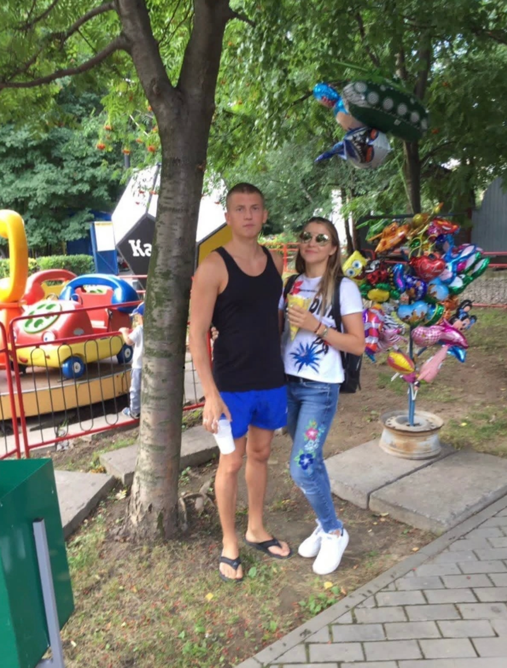 Стендап-комик Алексей Щербаков поздравил жену Елену, которую он добивался семь лет, с годовщиной свадьбы Щербаков, женой, Еленой, Алексей, фотосоцсетиАлексей, люблю, Елена, просто, мечта, всегда, когда, рядом, радости, комика, любимой, мужем, тобой, встретил, будет, решил