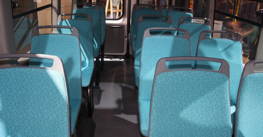 Автобус на шасси 4,6-тонных Газелей рассчитан на 20 пассажиров