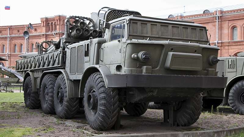 Российские «Ураганы» и «Орланы» превратили в металлолом бронетехнику ВСУ