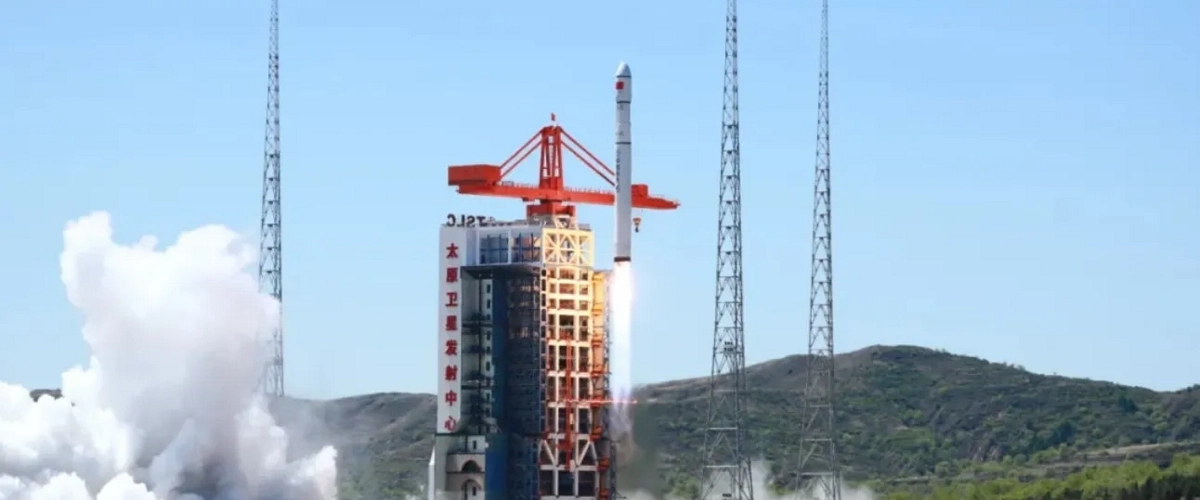 Китай впервые запустил экологически чистую ракету «Чанчжэн-6С»