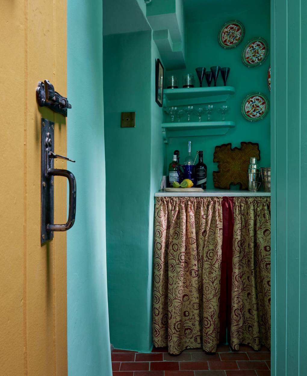 Очаровательный дом 17 века, наполненный произведениями искусства в Котсуолде идеи для дома,интерьер и дизайн