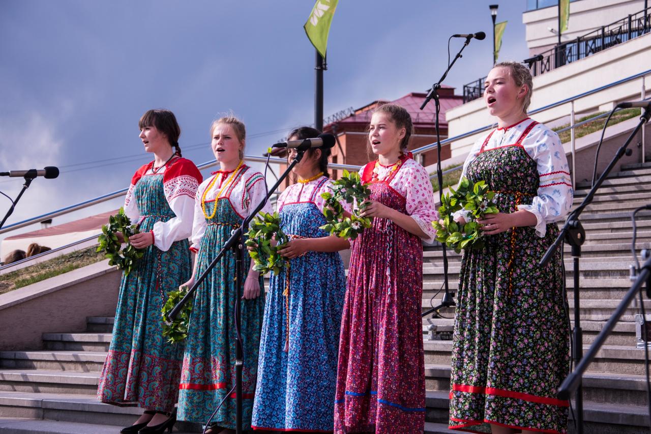 Культура иркутск. Иркутск культура. Традиции Иркутска. День славянской письменности и культуры в Чите.. День славянской письменности и культуры 2021 1920 на 1080.