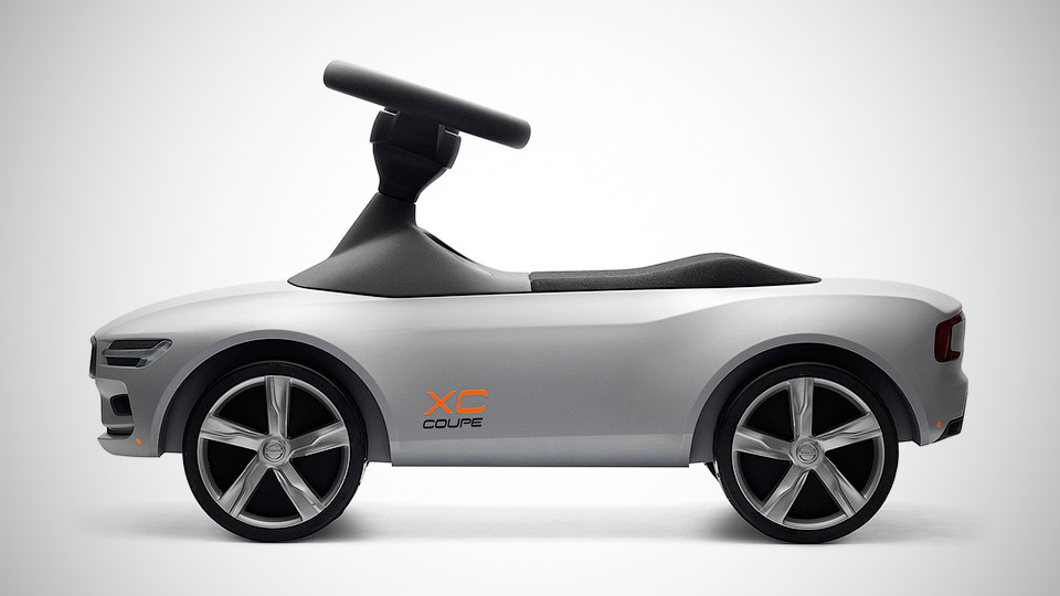 Volvo сделала микрокупе для детей