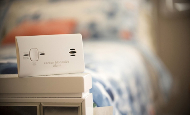 Мужчина стал находить дома записки, а через неделю выяснилось, что оставлял их он сам Мужчина стал находить дома записки, а через неделю выяснилось, что оставлял их он сам Культура