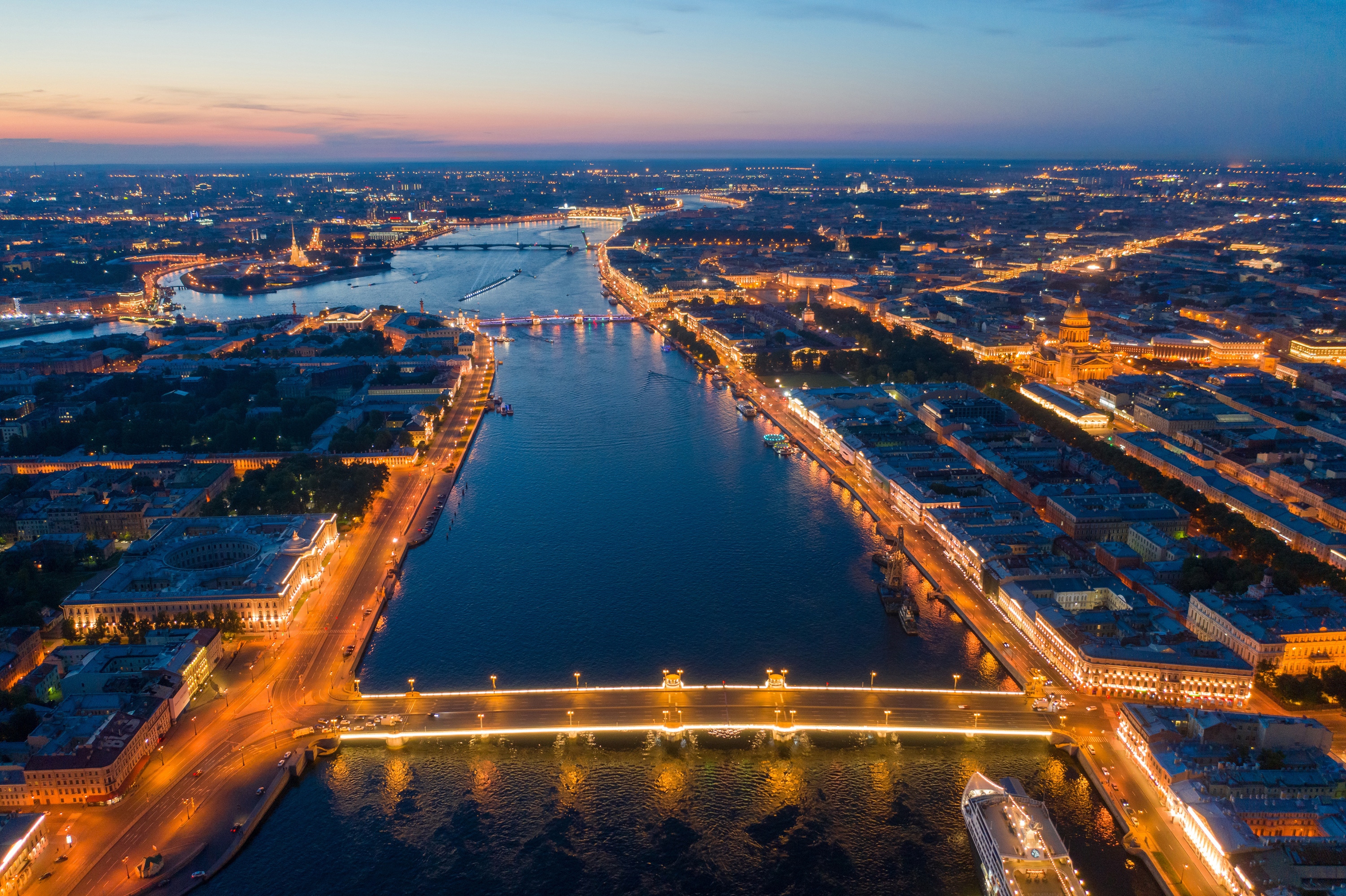 Примет спб. St Petersburg Night Map. St. Petersburg Night from a Bird's-Eye view.