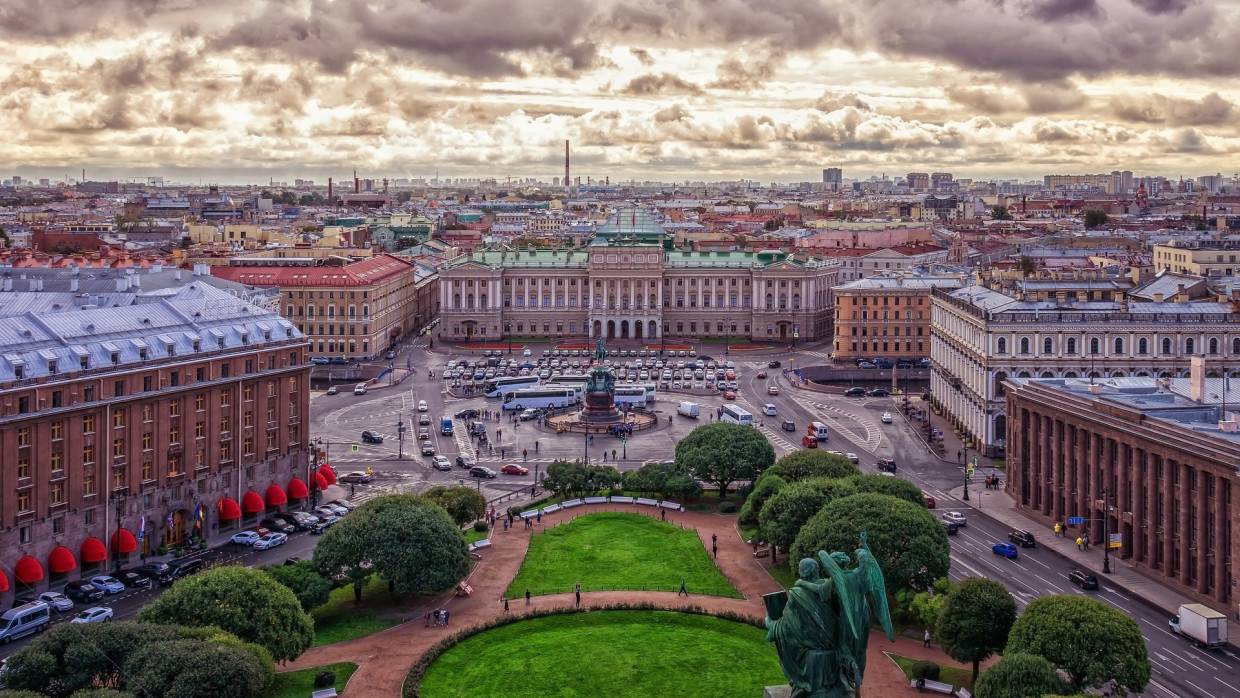 Финско-шведская журналистка Лорен призналась в любви «самому русскому городу»