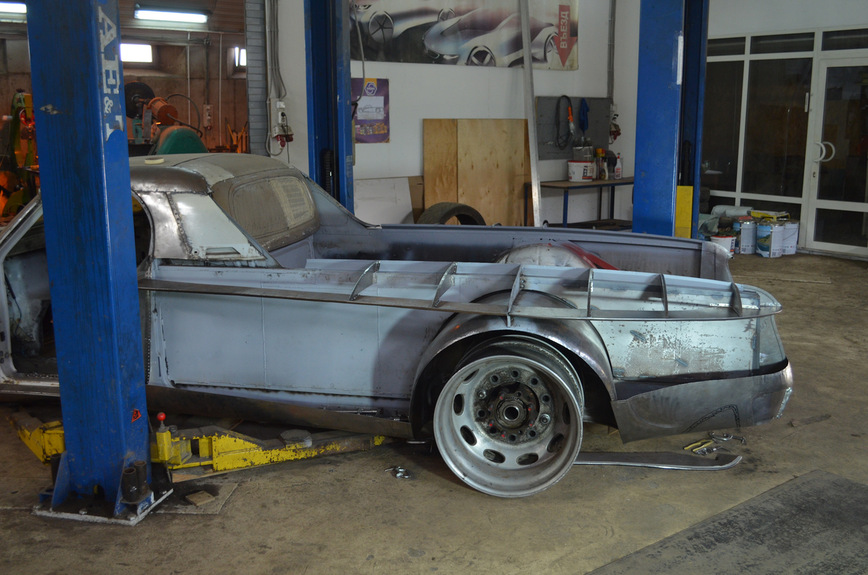 Самый широкий пикап на базе ГАЗ-3102 «Волга» из Пензы получил очень выразительную заднюю часть Самый широкий пикап на базе ГАЗ-3102 «Волга» из Пензы получил очень выразительную заднюю часть авто,авто и мото,автоновости