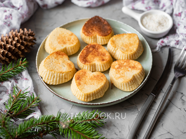 Диетические сырники с бананом без муки и сахара в духовке (ПП), рецепт с фото