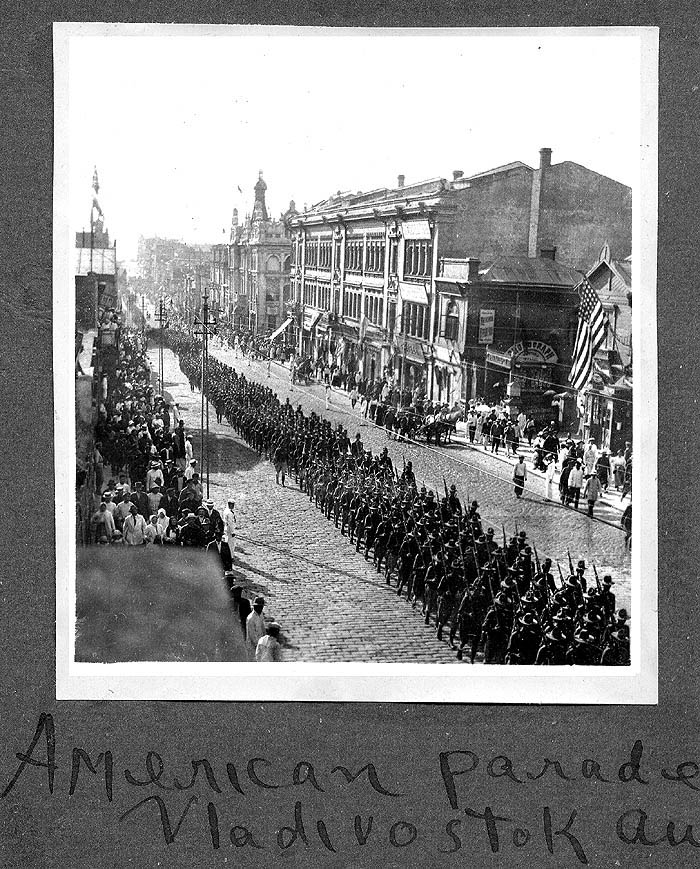Американские войска во Владивостоке, 1918 год.