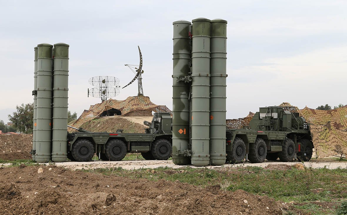 Российские комплексы ПРО С-400 на военной базе в Хмеймиме. Источник изображения: 