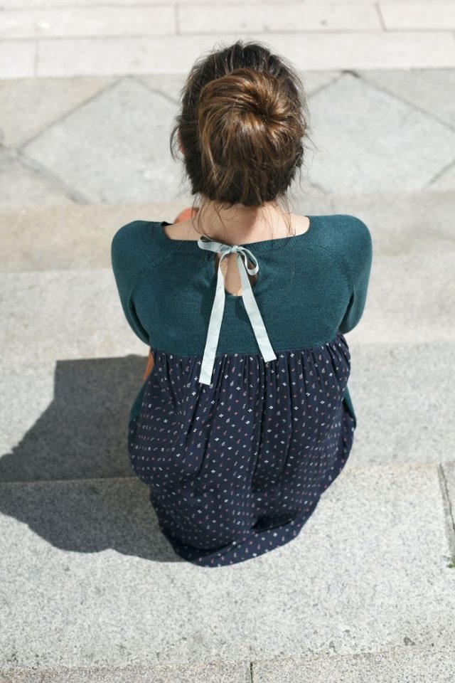 Несколько идей переделок: свитер+блуза. Позволяют попутно изменить размер — сделать его больше или меньше женские хобби