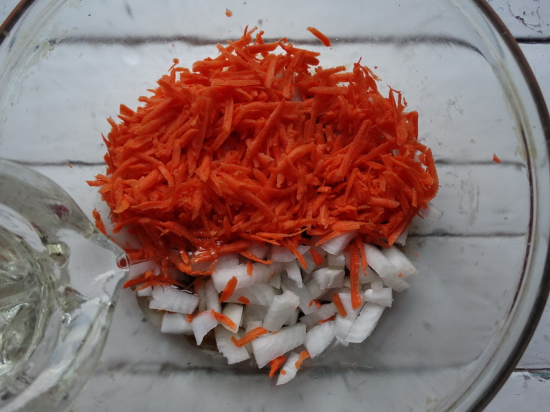 Рецепт моей заправки для вкусного борща – готовлю её как на завтра, так и под закатку на зиму