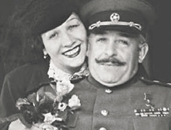 Лидия Русланова с мужем, генералом Крюковым