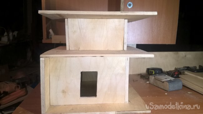 Двухэтажный скворечник в стиле люкс Двухэтажный скворечник в стиле люкс кормушка своими руками