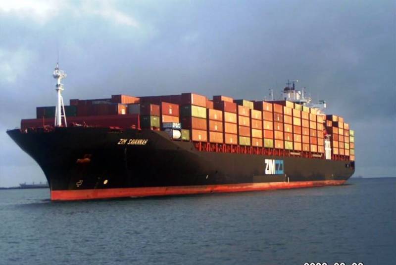 Борьба морских гигантов. Контейнеровозы – первый в своём классе вмф