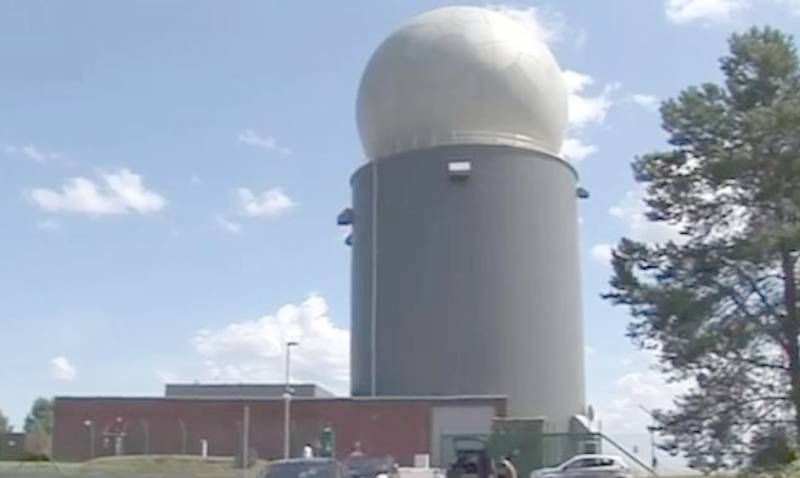 Современные средства радиолокационного контроля воздушного пространства и системы управления ПВО Польши оружие