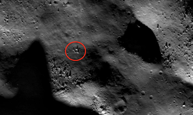 Источник: https://www.ufosightingsdaily.com/2019/11/two-alien-structures-on-earths-moon-nov.html